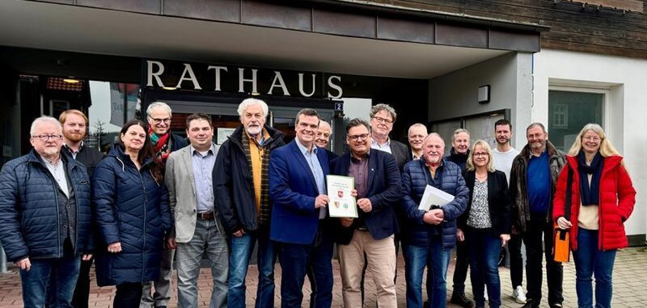 Gruppenbild Unterzeichnung Verlängerung KEP